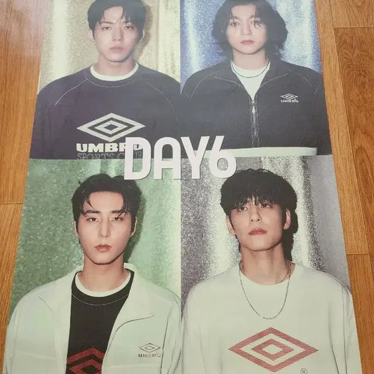 데이식스 엄브로 포스터 단체포함
