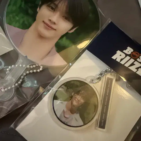 라이즈 riize 보스라이즈 우치와 피켓 키링 원빈 성찬 일괄