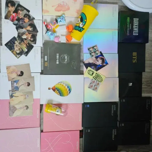BTS 앨범, 사진, 굿즈