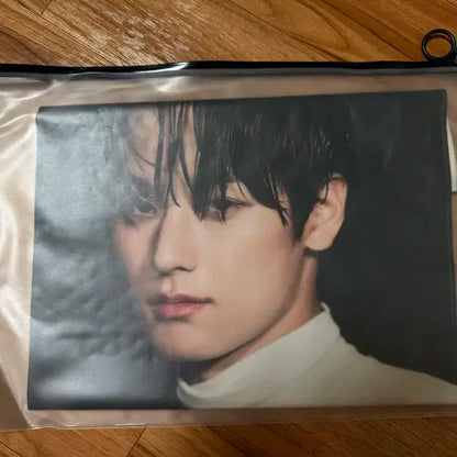 더보이즈 주연 발렌시아가 슬로건