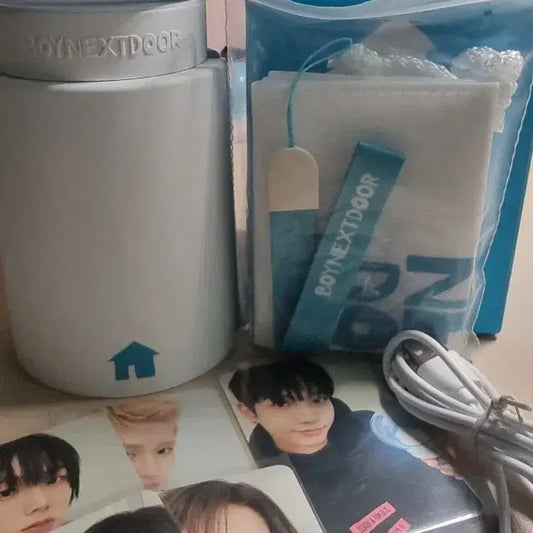 보이넥스트도어 응원봉 무드등 거치대