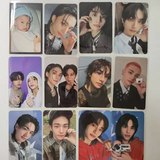 덤많이) 스키즈 현진 포카 일괄 양도합니다(콘서트,엠디,시그,특전등)