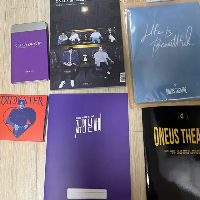 원어스 굿즈