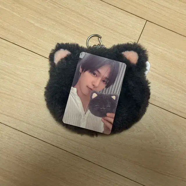 더보이즈 주연 인형 쭈요 제너 엠디 파우치 포카