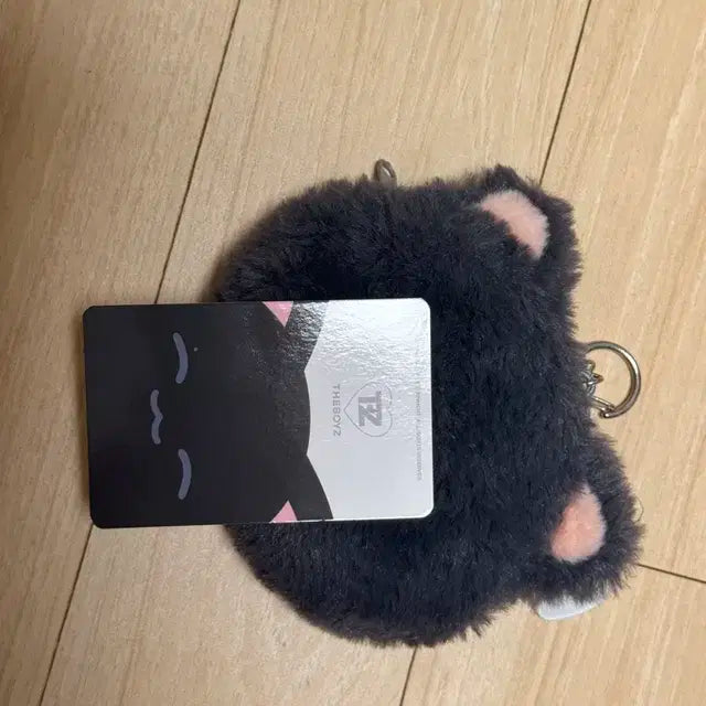 더보이즈 주연 인형 쭈요 제너 엠디 파우치 포카
