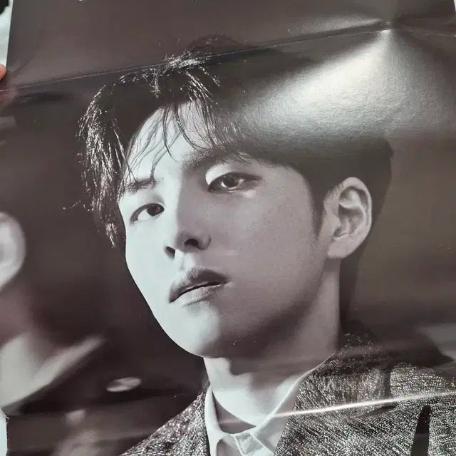 데이식스 The Demon 포스터 원필