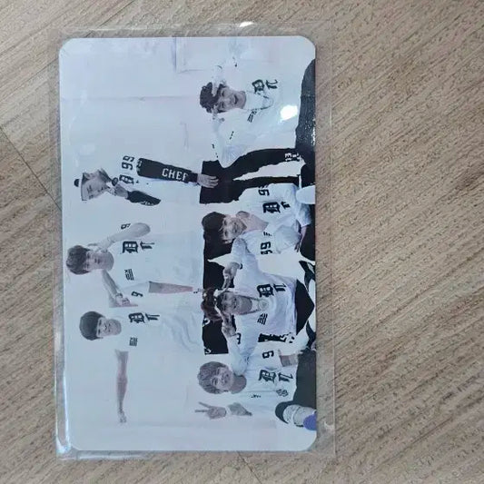 방탄 다크앤와일드 엔오 단체포카