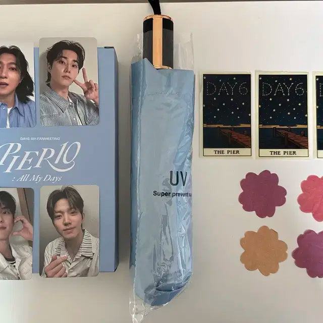 데이식스 양우산+수건+포카+타로 컨페티