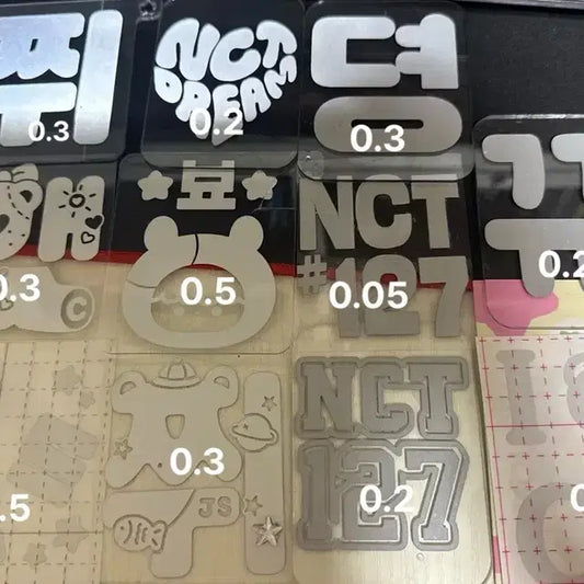 반사스티커 , 아크릴판 뒤에사진더있어욤