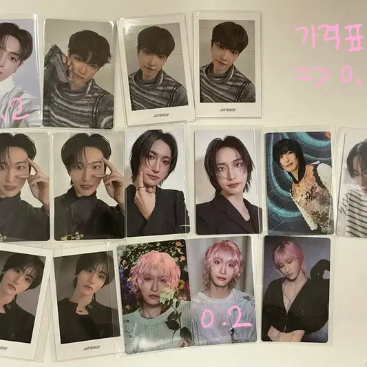뒷장에 더 있어요! :) 에이티즈 포카 양도 앨포 미공포