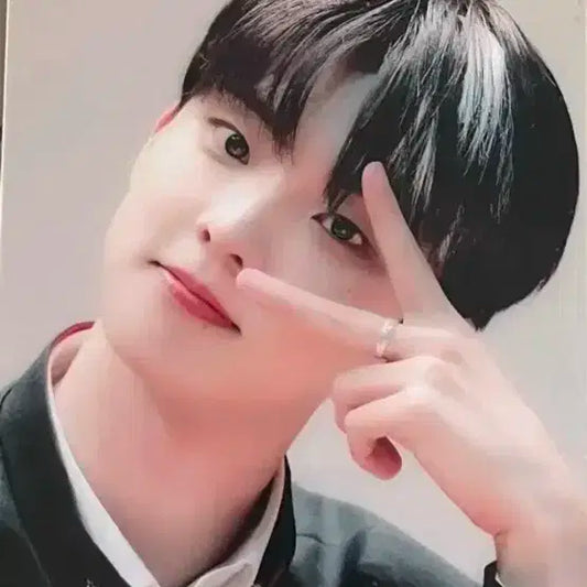 더보이즈 액자 큐뉴주연