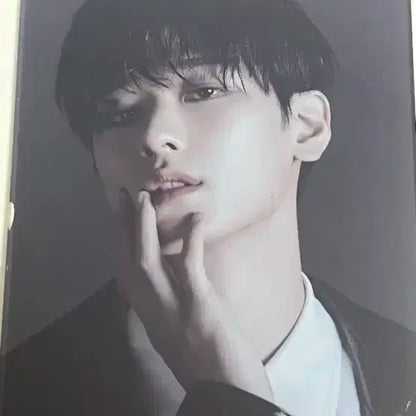 더보이즈 액자 큐뉴주연