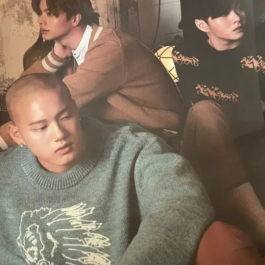 비투비 포스터 판매합니다!