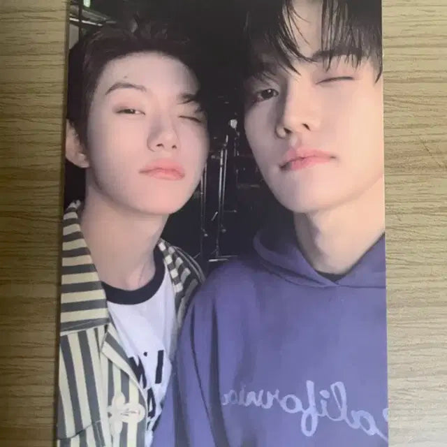 클유아 경배 민욱 유닛 포카 양도
