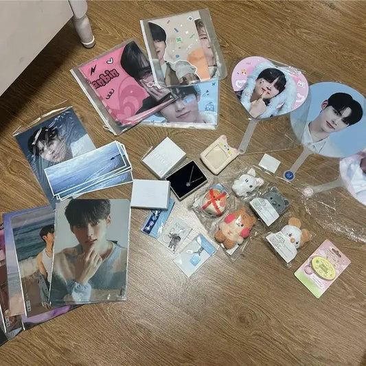 제베원 성한빈 한유진 김지웅 굿즈 판매