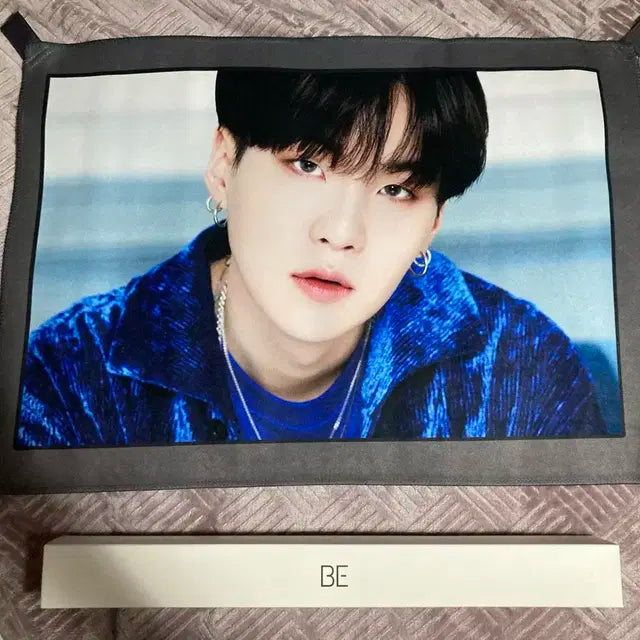 방탄 be 슈가 패브릭포스터 윤기