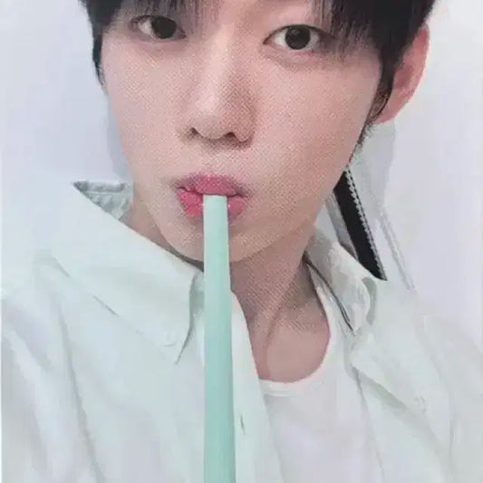 이브니즈 3만원 포카 이정현 양도