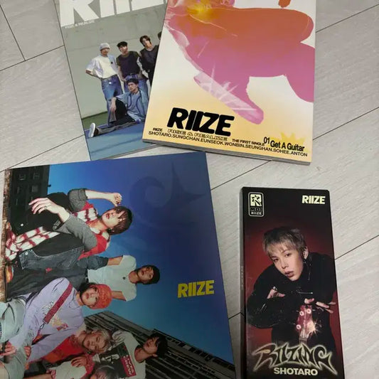 라이즈 앨범 및 포카