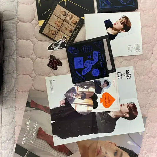 몬스타엑스 앨범 판매 포카 외 구성품 있음