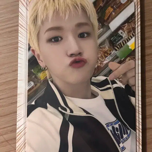 보이넥스트도어 AND Limited Edition B 리우 포토카드 판매