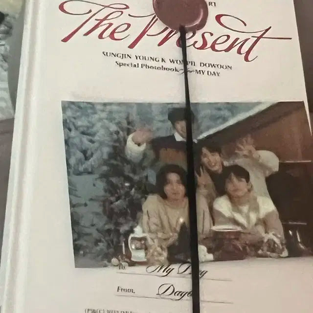 데이식스 클콘 포토북 판매 합니다