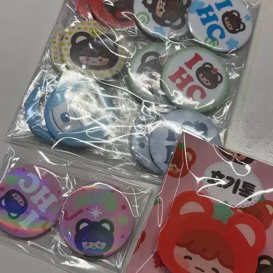 풀썸머님 해찬 전시회 통판 핀버튼 핀뱃지 효기톡 그립톡 곰효기 양도 다님
