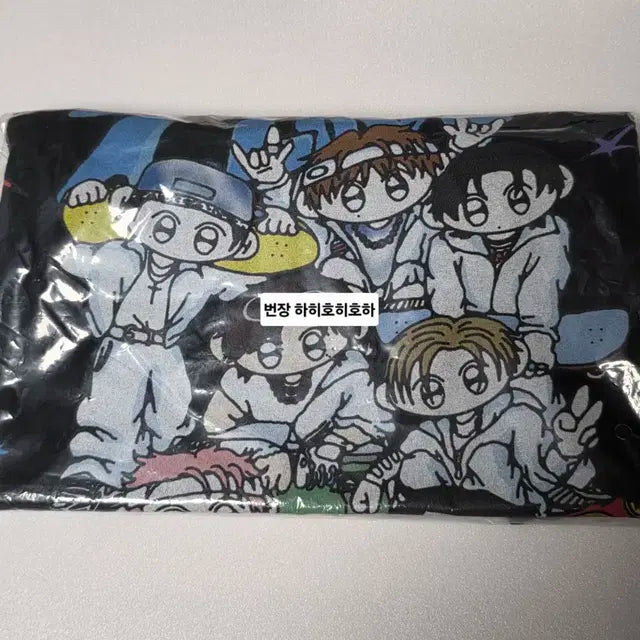 엔시티 드림 일러스트 티셔츠 L 사이즈 BTTF 팝업 엠디