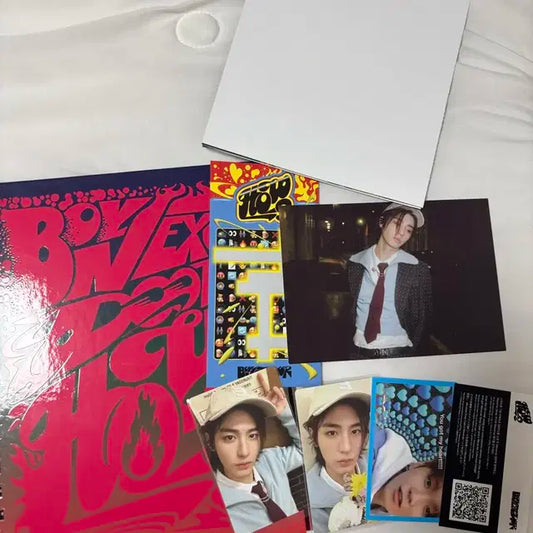 보이넥스트도어 HOW앨범