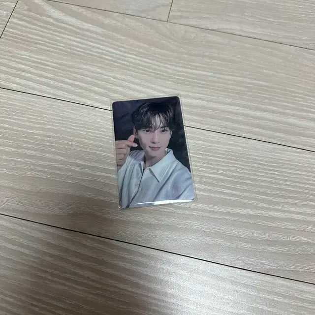 아스트로 차은우 럭드 양도