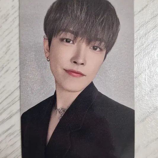 에이티즈 in your fantasy 홍중 포카