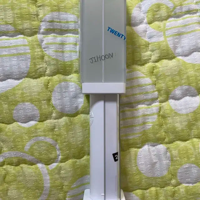 투어스 응원봉 판매합니다