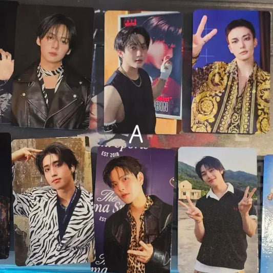 스트레이키즈 스키즈 hmv럭드 판매