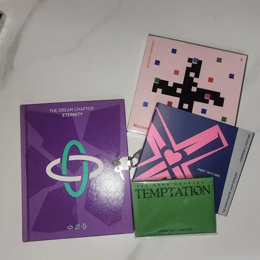 투모로우바이투게더 앨범