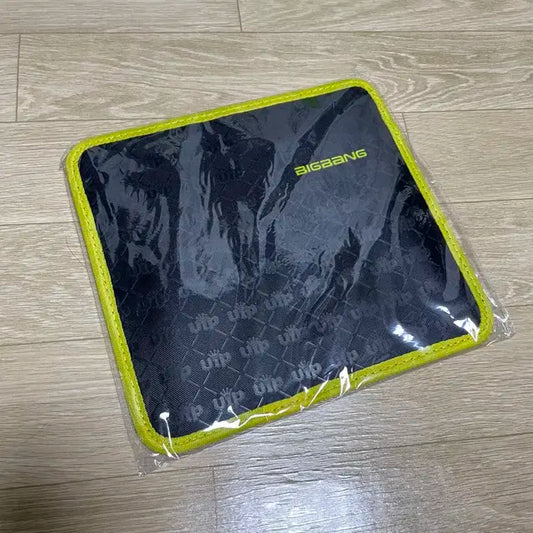 빅뱅 멀티 파우치 (일본 공식 팬클럽 굿즈)