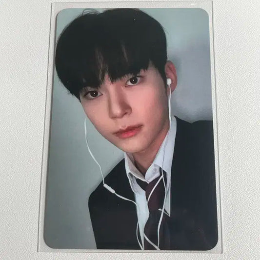 제베원 제로베이스원 성한빈 2집 특전 이어폰 포카