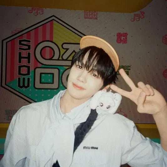 김규빈 영통팬싸 싸인폴라