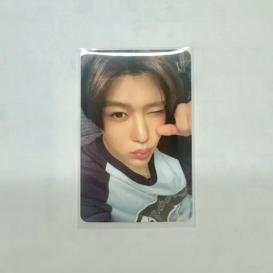 엔시티위시 시온 전시회 엠디 크로스백 포카