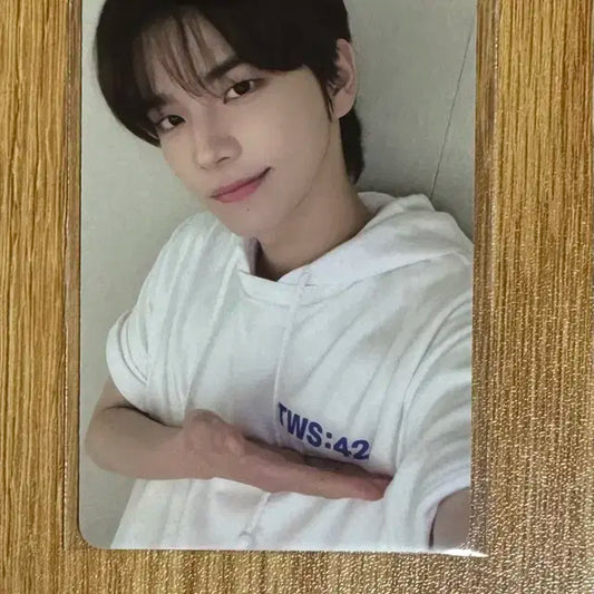 투어스 신유 미공포 잠실 팝업 럭키드로우 럭드 특전 포카