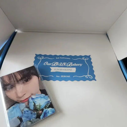 (미개봉 새상품)그룹 제베원 한정판 아우어 블루케이크 9종 포카세트양도