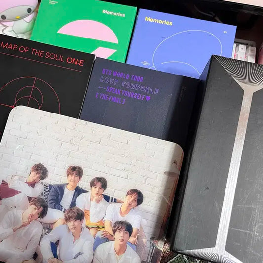 방탄소년단 콘서트 디비디 메모리즈 아미밤 오늘 전시회 시계 포카 일괄