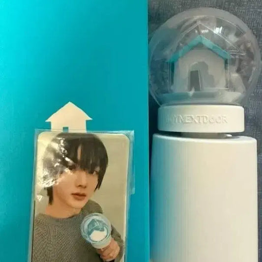 보이넥스트도어 응원봉 양도 합니다 포카포함 미사용 포카 명재현