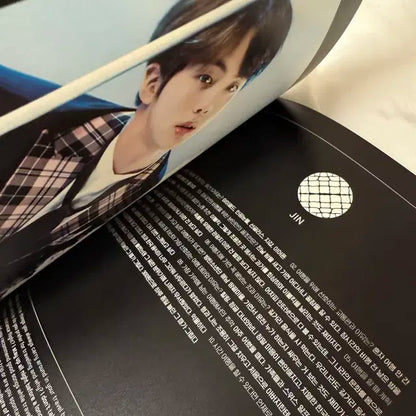 방탄소년단 윙즈 투어 프로그램 북