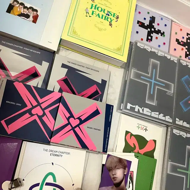 투모로우바이투게더 앨범