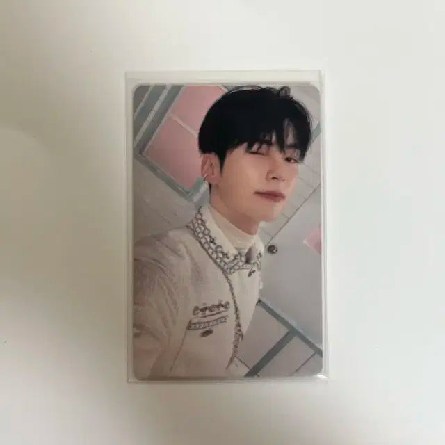 제로베이스원 성한빈 포토카드 판매