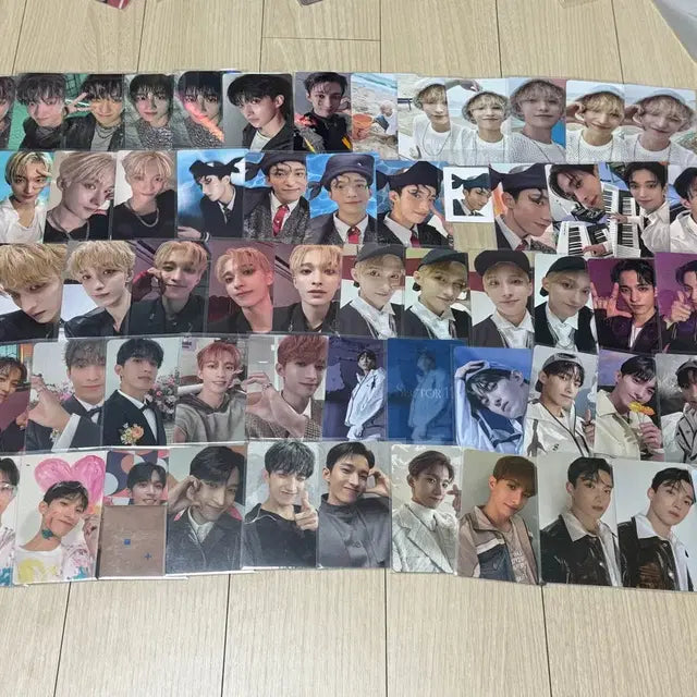 도겸 포카 80장 일괄 판매합니다