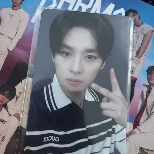 스트레이키즈 리노 2주차 공방포카