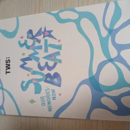 투어스 앨범