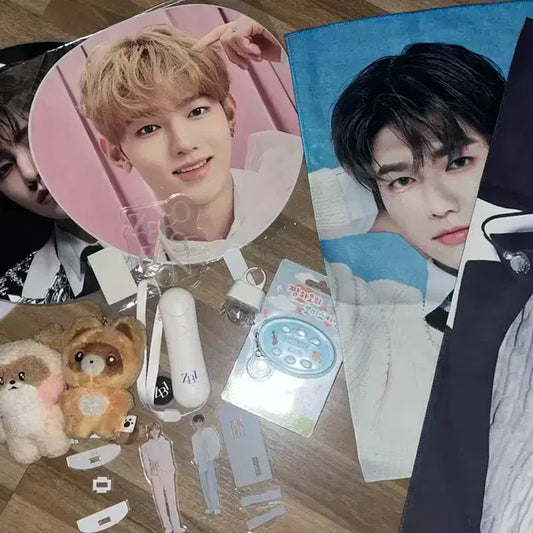 장하오 굿즈 일괄 하니니 슬로건 우치와 아크릴 응원봉 디아이콘 로피시엘