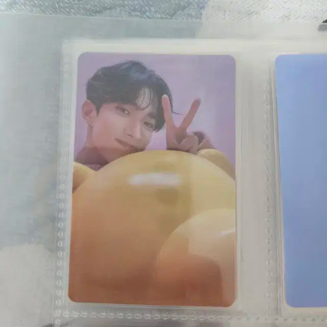 세븐틴 도겸 포카 싸게 양도합니다