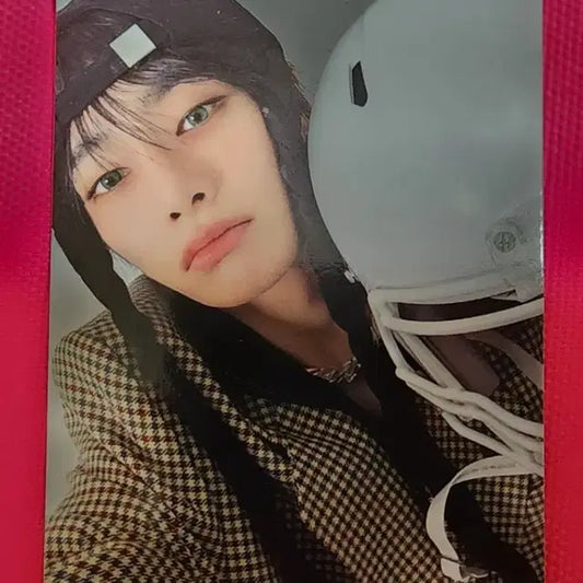 스트레이키즈 아이엔 포카